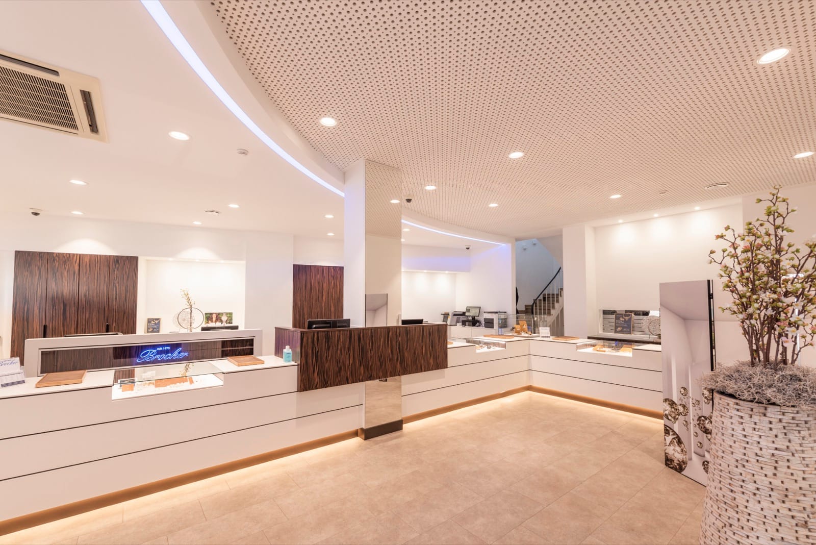 Brocker – Schmuck & Pfandhaus